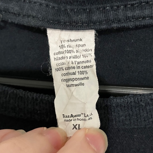 Harley-Davidson Black and Red Graphic Tee - Picture 2 of 5